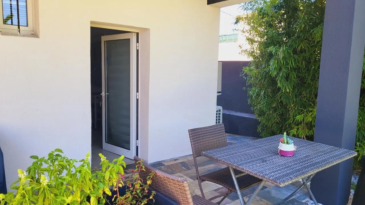 Studio Prive Attenant Villa Piscine مارسيليا
