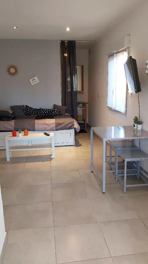 Apartment Studio Prive Attenant Villa Piscine Marseille France